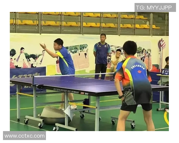 上海乒乓球队团队协作引发热议球员间配合与竞争的微妙关系探讨 上海乒乓球队团队协作引发热议球员间配合与竞争的微妙关系探讨